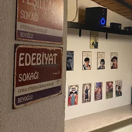 Unver Мармарис